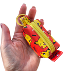 Poepzakjeshouder Pikachu - Colorfox